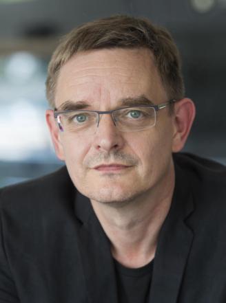 Ulf Schmidt-fb3368
